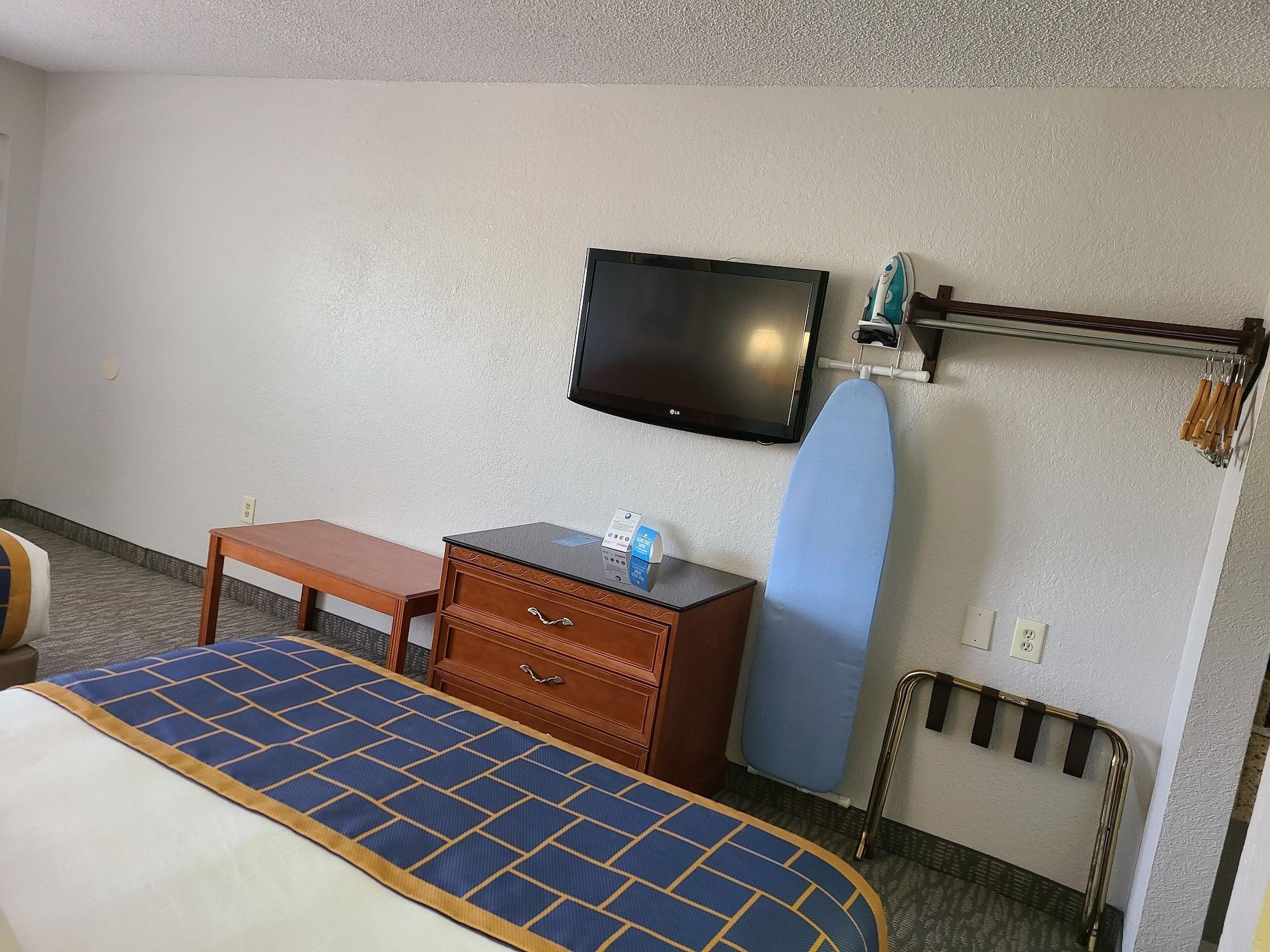 Quality Inn & Suites Orlando East - Ucf Area Alafaya Esterno foto