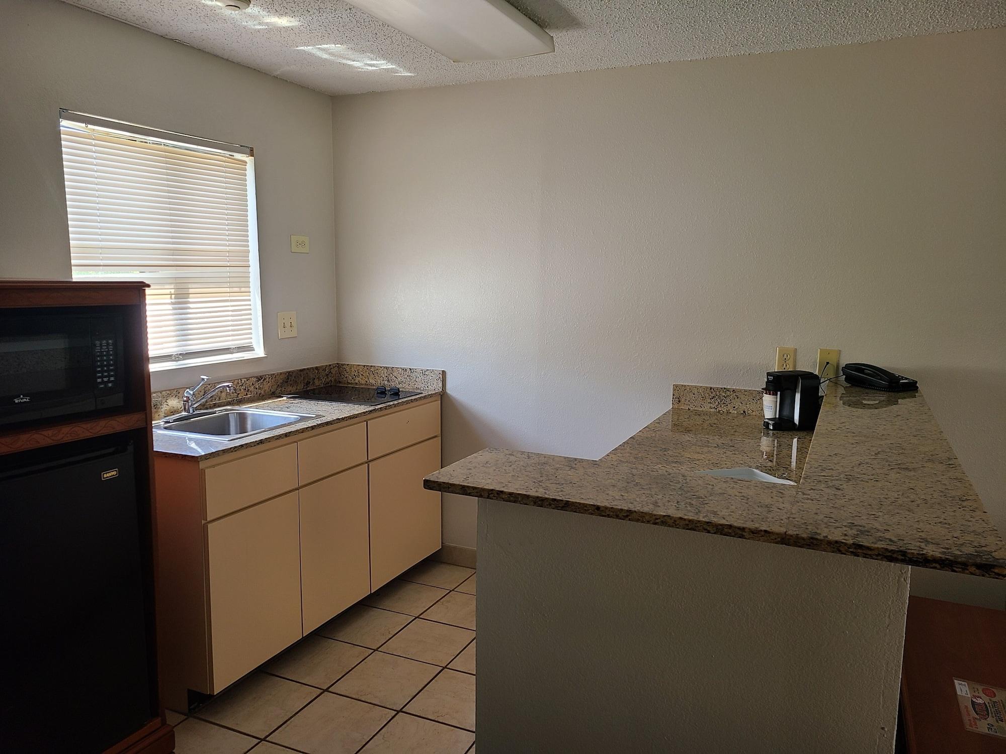 Quality Inn & Suites Orlando East - Ucf Area Alafaya Esterno foto