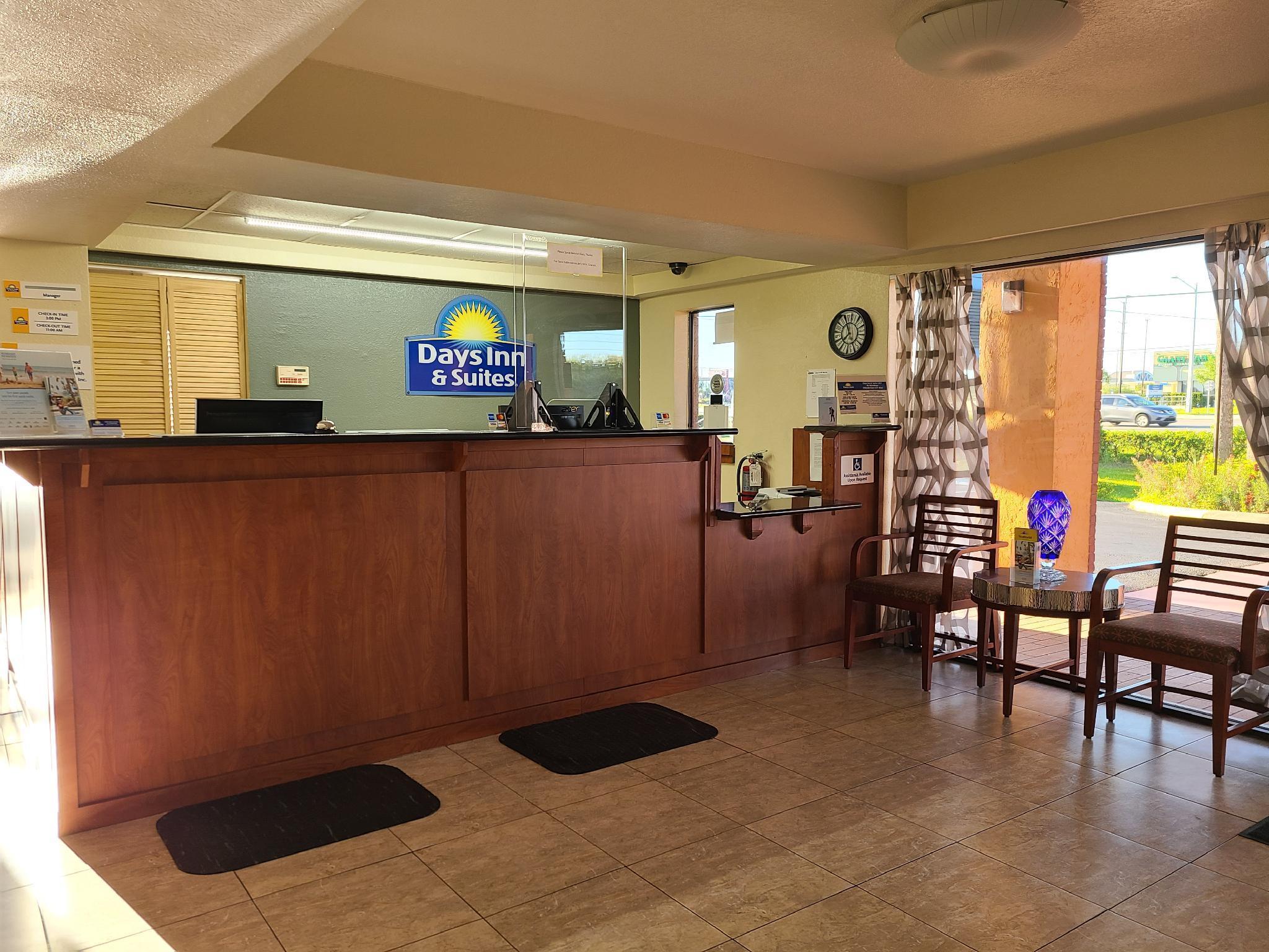 Quality Inn & Suites Orlando East - Ucf Area Alafaya Esterno foto