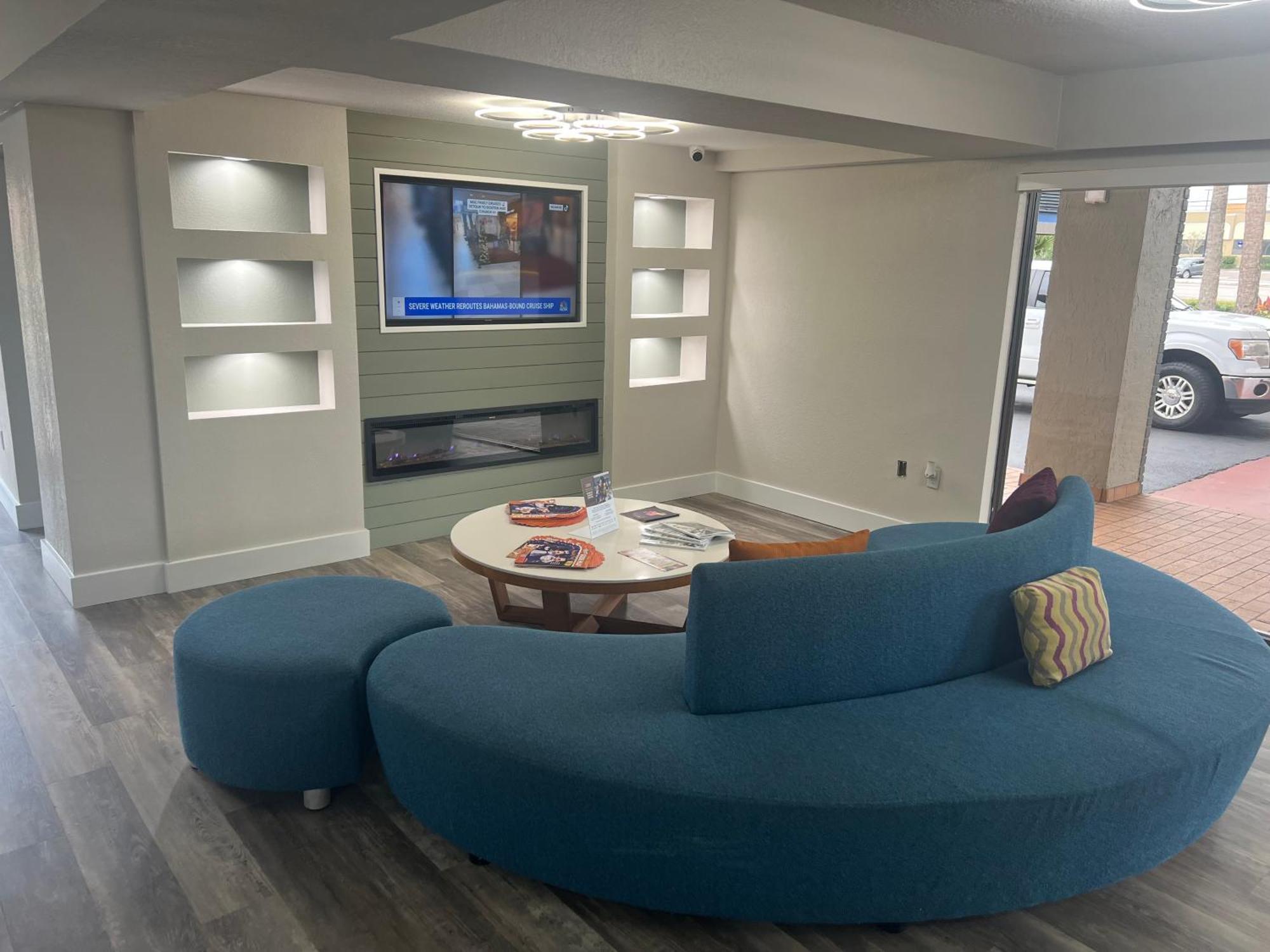 Quality Inn & Suites Orlando East - Ucf Area Alafaya Esterno foto