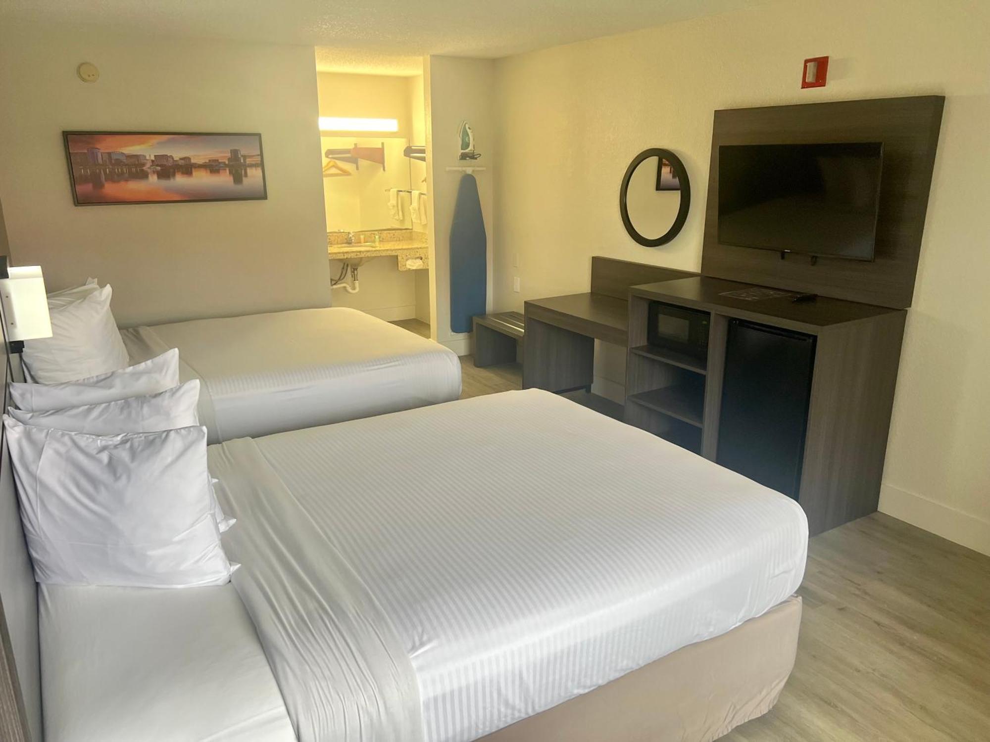 Quality Inn & Suites Orlando East - Ucf Area Alafaya Esterno foto
